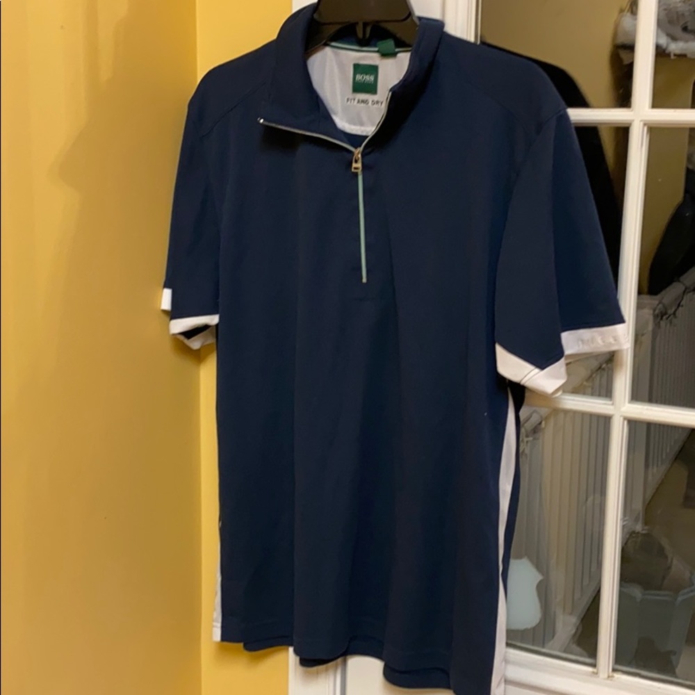 Men’s Hugo boss fit and dry top